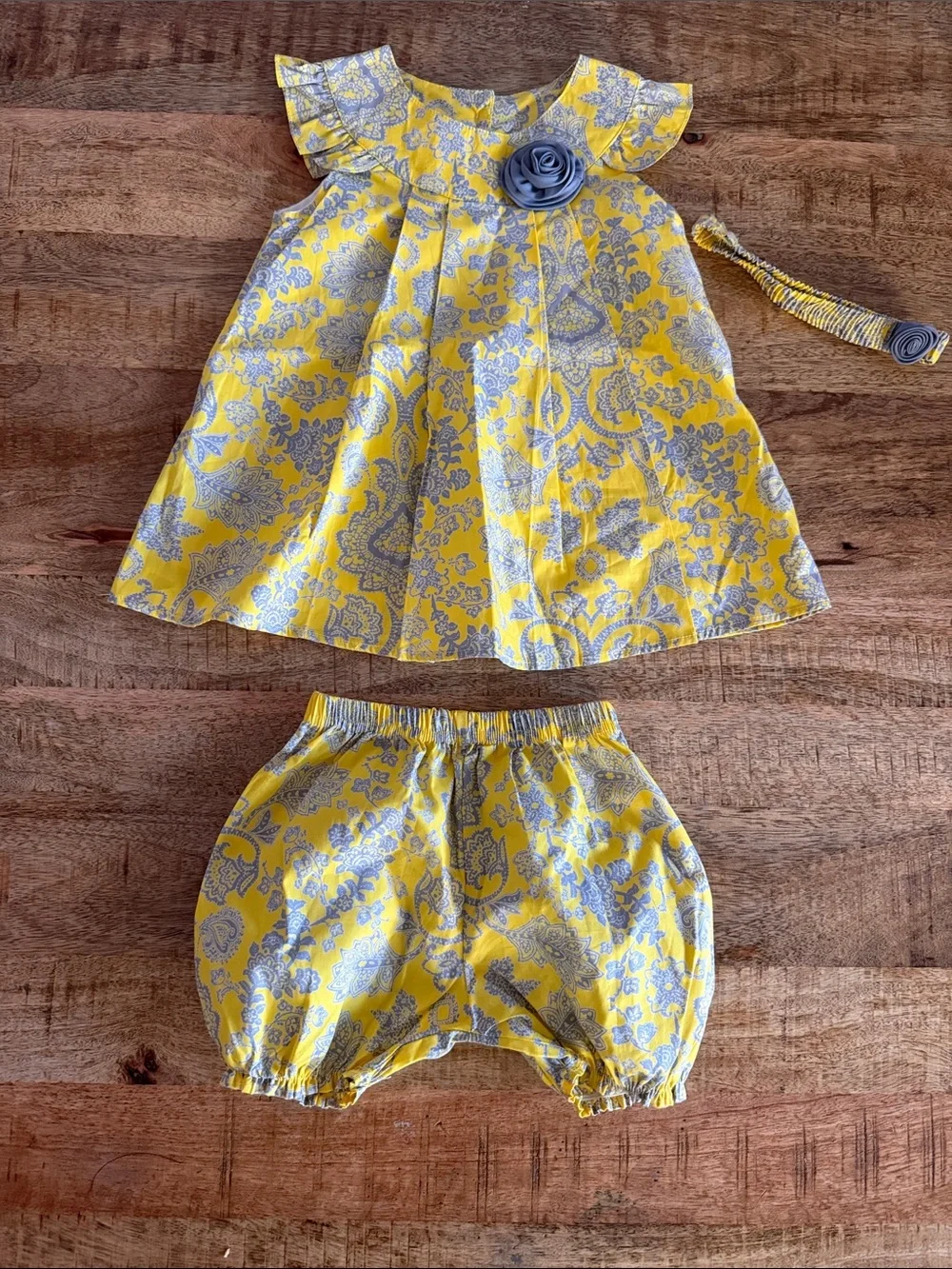 Kids Yellow Floral Dress & Bloomers Set with Gray Accent